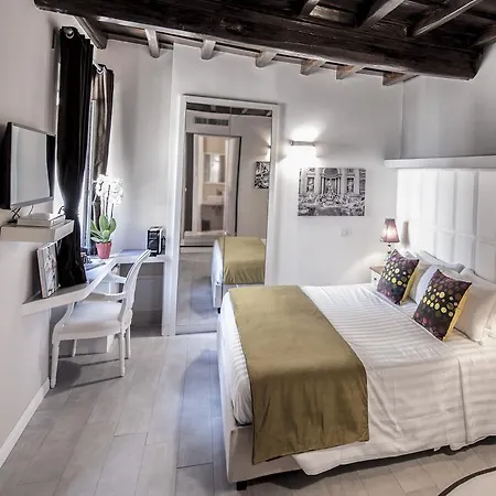 Town House Spagna- Luxury With Jacuzzi Bath 4*