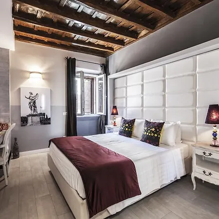 Town House Spagna- Luxury With Jacuzzi Bath 게스트하우스 로마