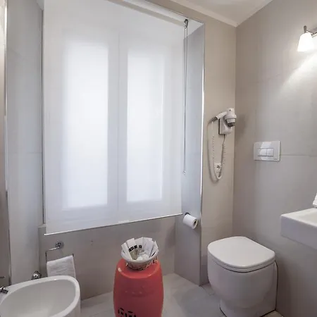 Town House Spagna- Luxury With Jacuzzi Bath 로마