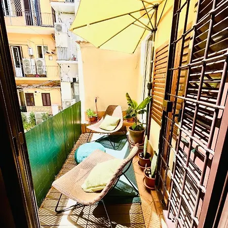 Town House Spagna- Luxury With Jacuzzi Bath *