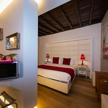 Town House Spagna- Luxury Rooms With Jacuzzi Bath Guest house Rome