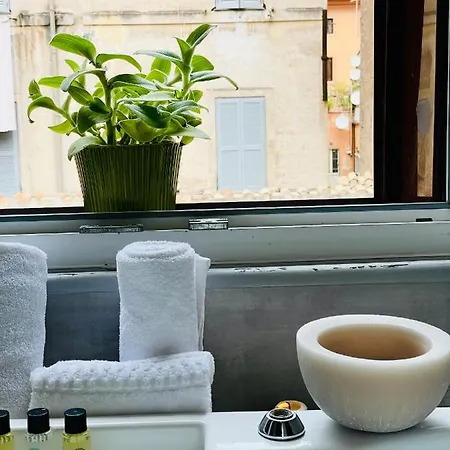 Town House Spagna- Luxury With Jacuzzi Bath Casa de hóspedes Roma