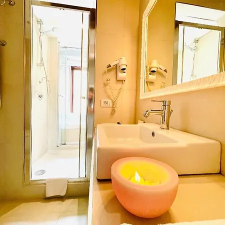 Town House Spagna- Luxury With Jacuzzi Bath Casa de hóspedes Roma